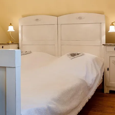 Haushaelfte Breetz Holiday home *